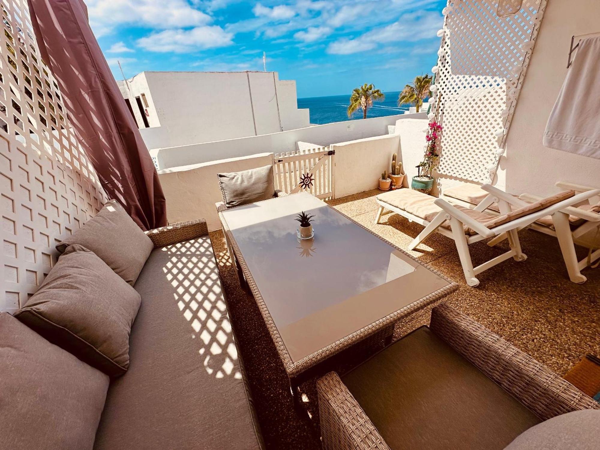 Infinity Ocean - Sea View Apartment
